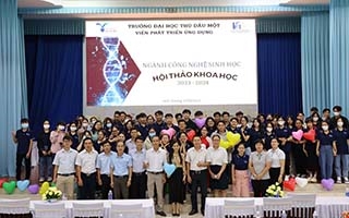 SV ngành Công nghệ sinh học tham gia sinh hoạt học thuật về ứng dụng công nghệ sinh học trong cuộc sống